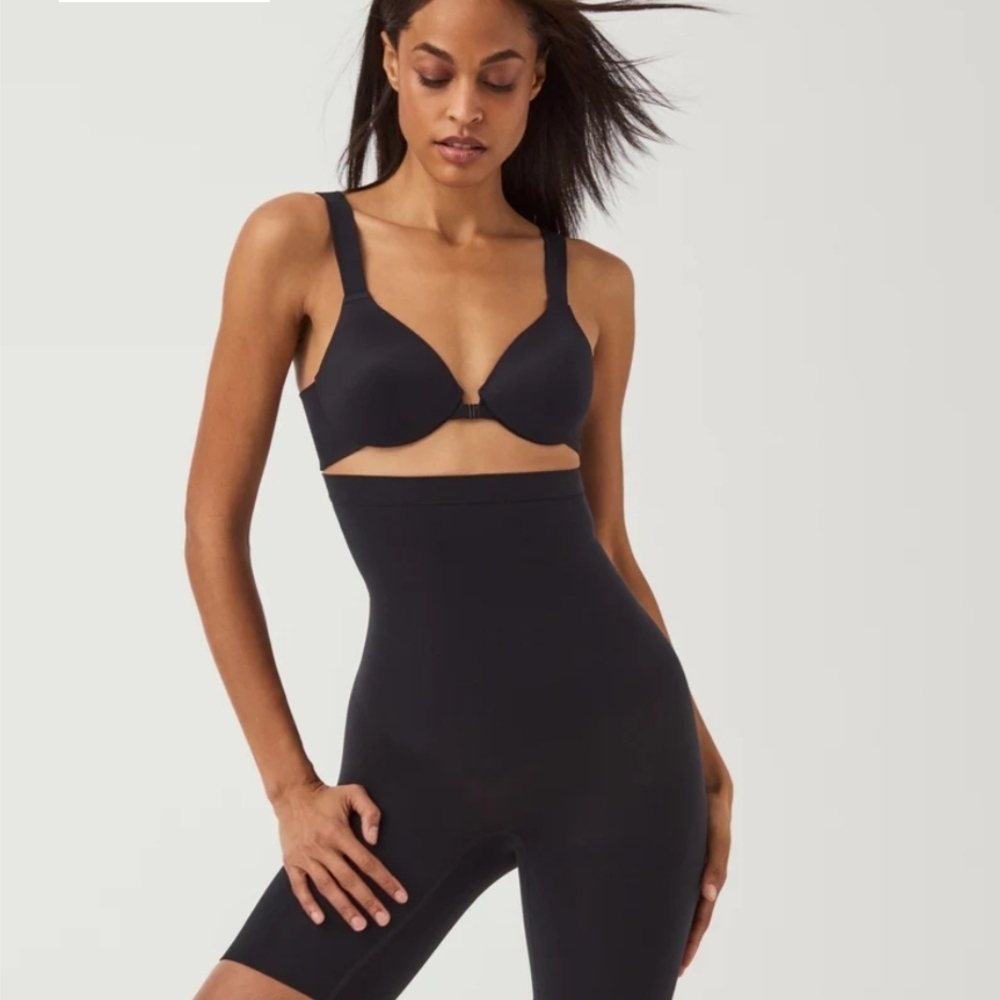 NWT SPANX Higher Power High Waisted Power Mid-Thigh Shorts